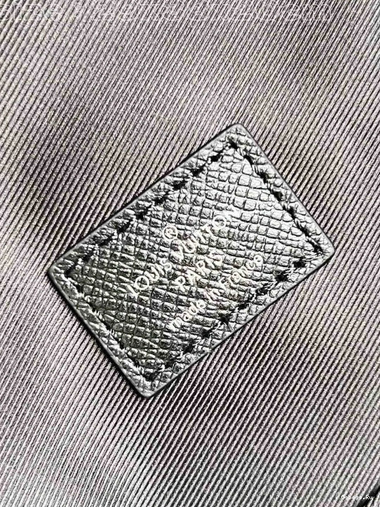 PM-29 38 Backpack x LOUIS Discovery VUITTON 20cm x 0327